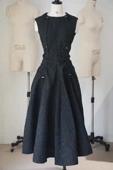 אפוד שמלת גזרה צללית בגד לחתוך מזדמן אופנה 2023 הקיץ החדש 0322